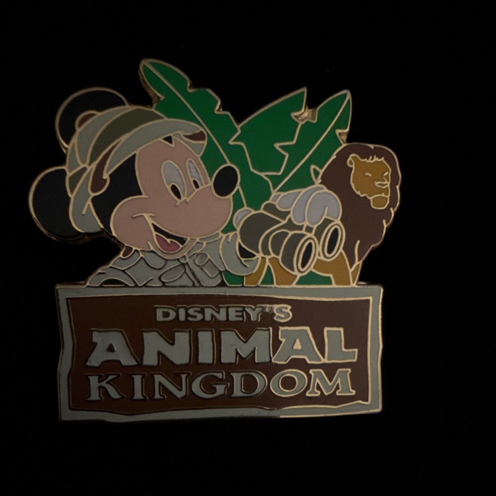 Disney Animal Kingdom Exclusive Mickey Mouse Single Pin Walt Disney World 2000
